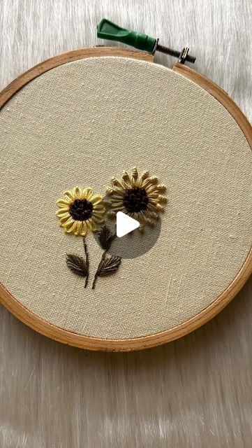 Embroidery Sunflower Tutorial, Sunflower Embroidery Tutorial, Daisy Stitch Embroidery, Bullion Knot Stitch, Sunflower Tutorial, Bullion Knot, Knot Stitch, Sunflower Embroidery, Stem Stitch