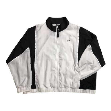 Nike Style Women, Sports Jacket Outfit, Nike Sports Jacket, Sports Jackets Women, Windrunner Jacket, Nike Retro, Jacket Nike, Retro Jacket, Nike Vintage