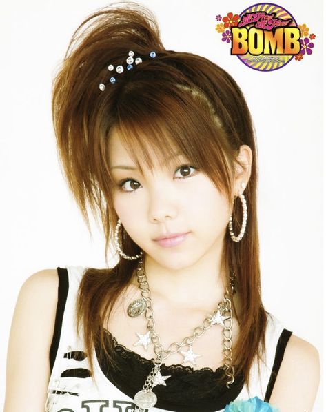 Reina Tanaka, Tanaka Reina, 2000s Hair, 2000s Hairstyles, Gyaru Hair, Y2k Hairstyles, 일본 패션, Side Ponytail, Gyaru Fashion