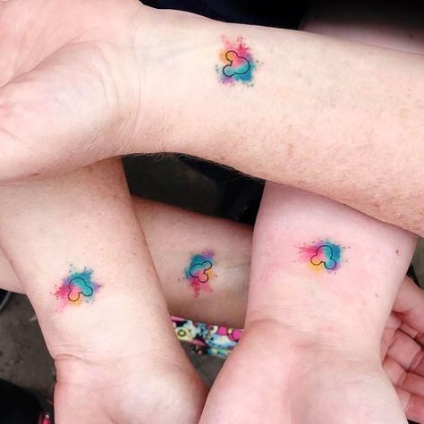 Ohana Tattoo Stitch, Matching Disney Tattoos, Mickey Tattoo, Ohana Tattoo, Duck Tattoos, Mouse Tattoos, Sibling Tattoos, Tattoos Geometric, Bff Tattoos