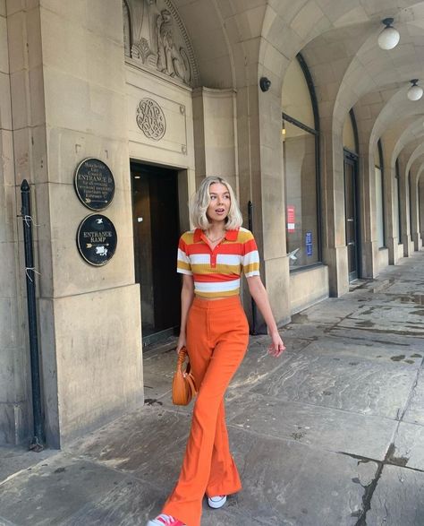 Orange Pants Outfit Aesthetic, 70s Bright Aesthetic, Bright 70s Outfits, Funky Fall Outfits, Bright Outfits Aesthetic, Orange Pants Outfit, Swimsuit Styles, Bright Outfit, Bright Colored Outfits