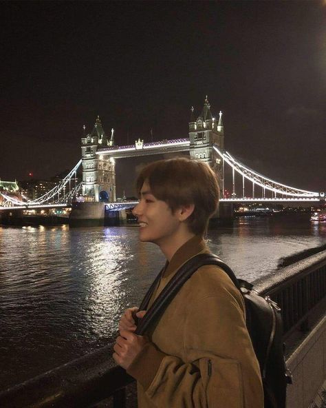 Taehyung In Paris, The Story, Bts, Paris