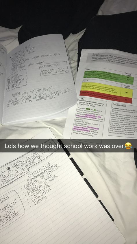 Homework Snap, Study Asthetic, Homework Inspiration, Study Snap, Learning Motivation, Study Snaps Ideas, Studying Inspiration, Ig Caption, College Vibes