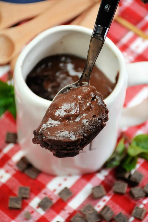 Weight Watchers Chocolate Mug Cake, Ww Chocolate Mug Cake, Low Calorie Mug Cookie, Low Calorie Chocolate Mug Cake, Healthy Desserts In A Mug, Low Cal Single Serve Dessert, Airfryer Mug Cake, Low Fat Mug Cake, Low Calorie Mug Cake Microwave