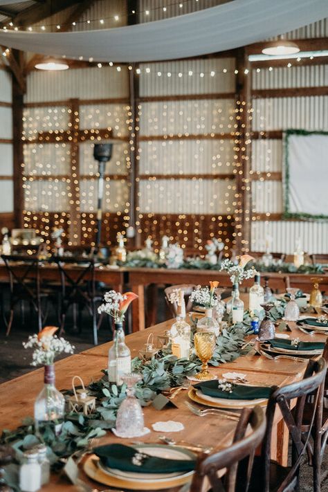 Wedding Venue Transformation, Farm Shed Wedding, Machine Shed Wedding Reception, Garage Wedding Reception Decor, Pole Barn Wedding Reception, Elegant Barn Wedding Reception, Bosveld Troue, Barn Wedding Lighting, Loft Wedding Ceremony