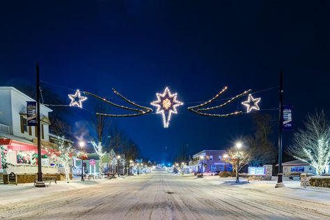 Snow Lights, True Sight, Christmas Towns, Only In Your State, Centennial Park, Light Trails, Christmas Atmosphere, Spring Lake, Christmas Town