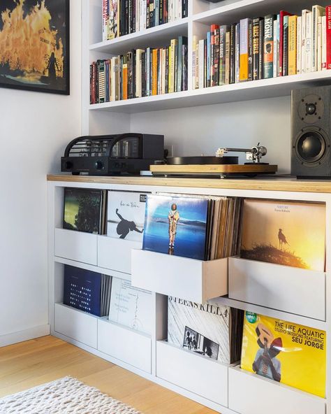 Bo Lee Architects on Instagram: “Happy Friday!  We are putting some good tunes on and getting ready for the weekend 🎶 First Photo: Built-in vinyl record storage w/ pull out…” Vinyl Record Storage Ikea, Ikea Vinyl Storage, Record Organization, Diy Storage Headboard, Record Furniture, Lp Regal, Snug Ideas, Vinyl Record Furniture, Record Crate