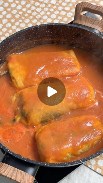 Chile Relleno Recipe, Chile Relleno, Spanish Dishes, Mexican Dishes, Healthy Lunch, Mexican Food Recipes, Mozzarella, Main Dishes, Spice Things Up