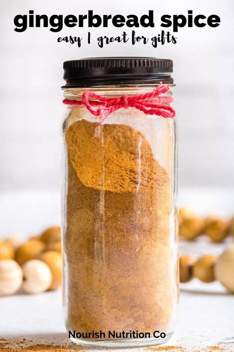 Homemade gingerbread spice mix recipe | take a few minutes to make this really easy and delicious mix to add to your favorite baked goods during the holiday season | #spices #holidays #gingerbread How To Make Spices, Gingerbread Spice Mix Recipe, Spice Business, Spice Cupboard, Gingerbread Spice, Homemade Dry Mixes, Easy Gingerbread, Spice Combinations, Homemade Gingerbread