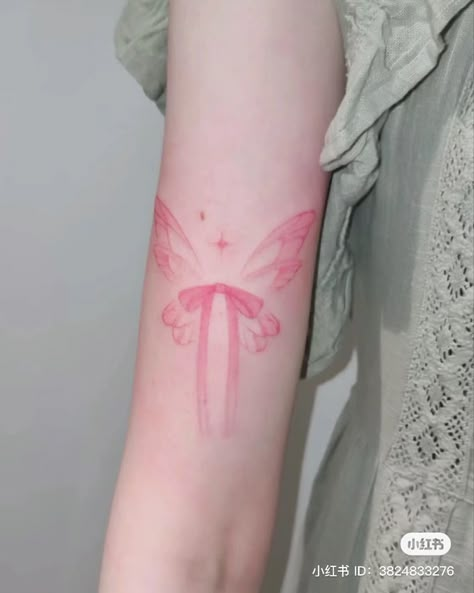 Pink Aesthetic Tattoo, Pink Anime Tattoo, Pink Tatoos Ideas, Pink Outline Tattoo, Pastel Pink Tattoo, Light Pink Tattoo Ink, Enhypen Tattoo Ideas, Pink Ink Tattoo, Small White Tattoos