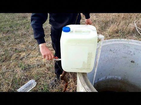 Homemade Water Pump, Diy Water Pump No Electricity, Diy Sump Pump, Water Pump Ideas, Water Pump Diy, Homemade Waterfall, Diy Water Pump, Well Water System, Ram Pump