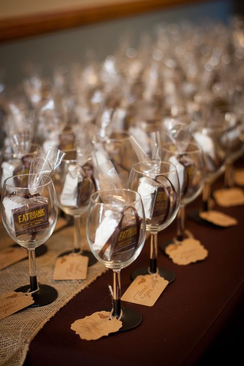 Champagne Glass Favors, Champagne Glass Party Favors, Wine Glass Souvenir Ideas, Wine Glass Favors Wedding, Champagne Glass Wedding Favors, Bridal Shower Wine Glass Favors, Wine Glass Party Favors, Wine Tasting Party Favors, Wedding Favors Wine Glasses