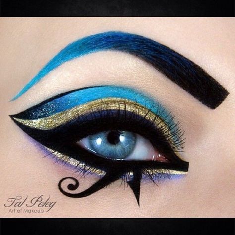 Egyptian Make Up, Egyptian Eye Makeup, Cleopatra Makeup, Fantasy Make-up, Egyptian Makeup, Halloweenský Makeup, Make Up Designs, Drag Make-up, Egyptian Eye