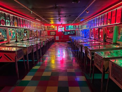 Somewhere in Omaha. Retro Aesthetic Neon, 80s Aesthetic Retro, Decades Party, 1980s Aesthetic, 80’s Aesthetic, Vintage Arcade, Aesthetic Neon, 80s Photos, 80s Neon