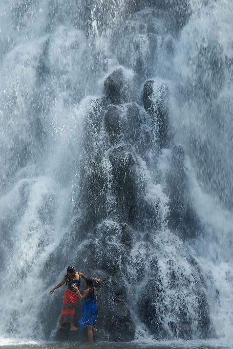 Local girls from Micronesia enjoying one of the many waterfalls on the Island of Pohnpei, Micronesia Wake Island, Federated States Of Micronesia, Pretty Beach, South Pacific, Small Island, Tropical Islands, Pacific Ocean, Archipelago, Where To Go