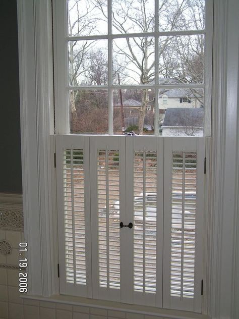 Shutters Small Window, Lower Half Window Treatments, Cafe Shutters Living Room, Half Window Treatments, Indoor Window Shutters, Window Shutters Indoor, Traditional Cafe, Bedroom Shutters, Cafe Shutters