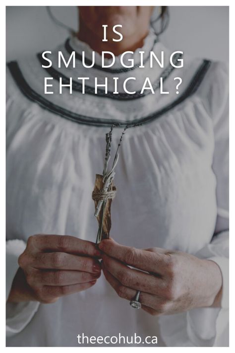 a woman holding palo santo. Low Waste Living, Eco Life, Eco Products, Eco Living, Low Waste, Plastic Pollution, Western World, Simple Green, Eco House