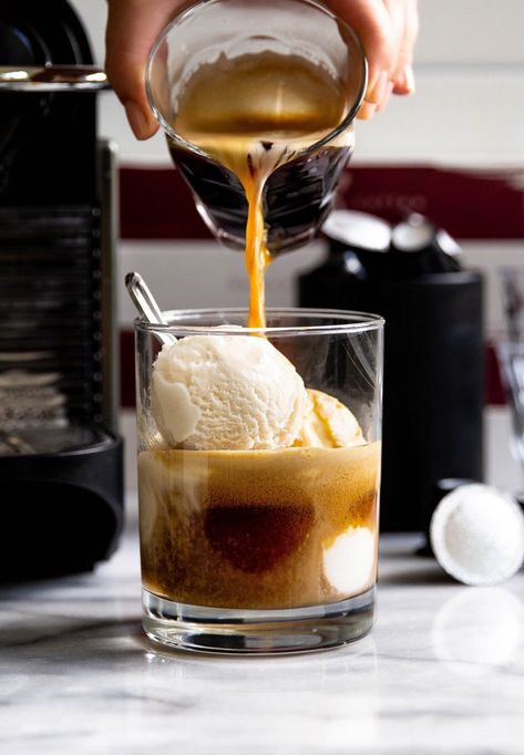 Ice Cream With Coffee, Vegan Vanilla Ice Cream, Affogato Coffee, Scoop Of Ice Cream, Nespresso Machine, Espresso Beans, Summer Recipe, Roasted Coffee Beans, Coffee Ice Cream