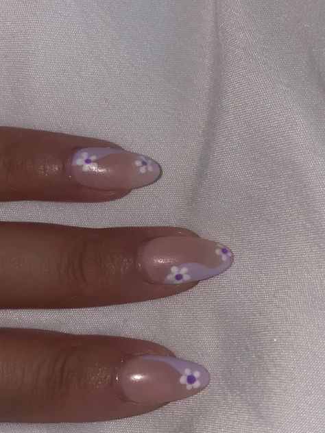 #pastel #gelx #flowers #shortnails Lavender Flower Nails, Purple Sweet 16, Casual Nails, Lavender Flowers, Flower Nails, Some Ideas, Short Nails, Sweet 16, Press On Nails