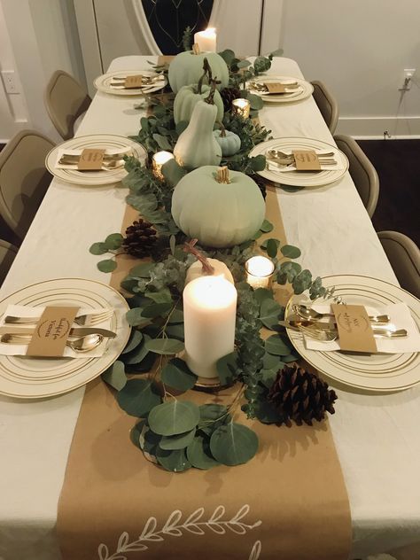 Burlap Table Runner Fall Decor, Burlap Table Runners Thanksgiving, Kraft Paper Table Runner Baby Shower, Thanksgiving Table Butcher Paper, Friendsgiving Aesthetic Table, Brown Paper Table Runner, Disposable Table Setting, Fall Table Garland, Thanksgiving Set Up