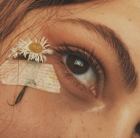 Eye Pictures, Photos Of Eyes, Instagram Creative Ideas, Face Aesthetic, Creative Portrait Photography, Self Portrait Poses, Eye Photography, Stylish Photo Pose, Instagram Ideas Post