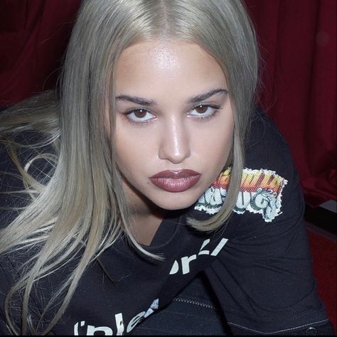 Tommy Genesis, Women In Music, Pretty Makeup, My Vibe, Punk Rock, Makeup Inspo, Photo Dump, Hair Inspo, Pretty People