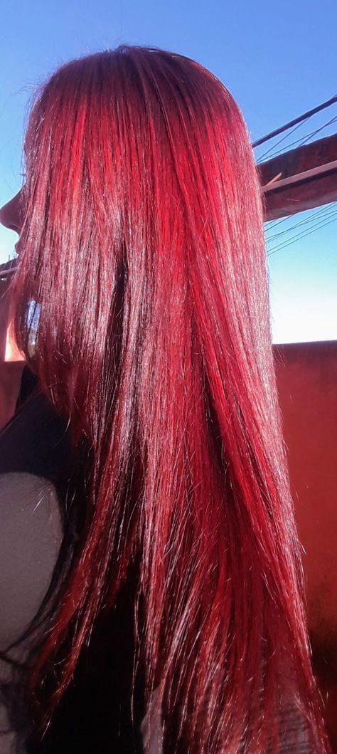 Magenta Red Hair, Burgundy Lace Front Wig, Burgundy Red Hair, Red Hair Looks, Red Ombre Hair, Wine Hair, Red Hair Inspo, Cherry Hair, Black Roots