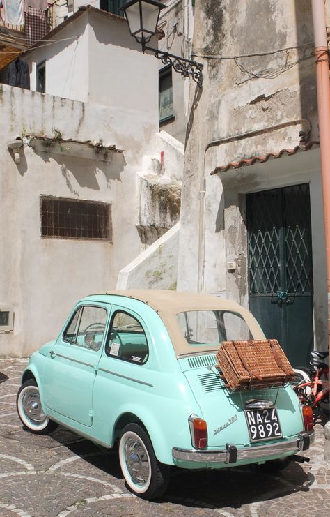 European Picnic, Cube Car, Fiat 500 Vintage, Travel Camper, Retro Caravan, Veteran Car, Fiat 600, Steyr, Volkswagen Bus