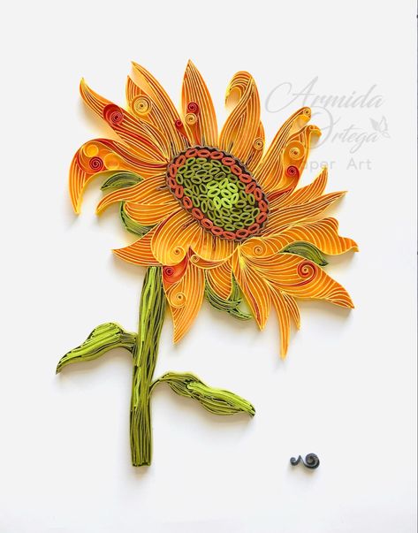 Simple Paper Quilling, Quilling Sunflower, Therapy Techniques, Paper Quilling Flowers, Paper Sunflowers, Paper Quilling Patterns, 3d Quilling, Quilling Craft, Quilling Techniques