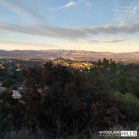 Catching golden hour in the beautiful Woodland Hills, California. The perfect place to catch those famous California views. Learn more about taking advantage of Woodland Hill's best view spots, restaurants, and shops in our blog! Woodland Hills California, California Life, Beautiful California, Best City, Late Night Drives, Car Museum, Woodland Hills, Best Sunset, City Views