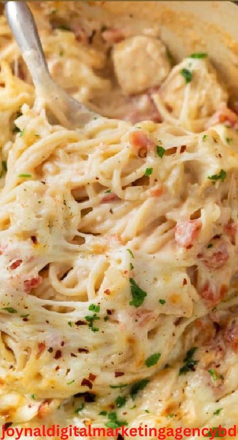 Chicken Spaghetti Casserole Recipes, Spaghetti Casserole Recipes, Panda Express Beef And Broccoli, Baked Apple Chips Recipe, Chicken And Spaghetti, Chicken Tetrazzini Casserole, Baked Apple Chips, Baked Chicken Spaghetti, Ministry Of Curry