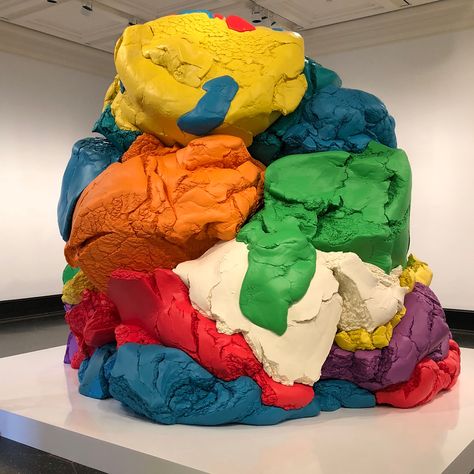 Does this version of Jeff Koons’ Play Doh smells like $20 million 💰to you, after all the big spending seen at recent auction? A bit of a drag to assemble🛠 so budget for this too 😂 Going under the hammer at Christie’s NY tomorrow night...🤯 #jeffkoons #playdoh #christies #auctionseason #artauction #contemporaryart #popart #inflated #overpriced #loveitorhateit #koons #playdohsmellsgood #postwarandcontemporary #isitart #artplay Respect Art, Play Doh Art, Touch Art, Getty Villa, Marcel Duchamp, Jeff Koons, West Lake, Play Doh, Art Auction