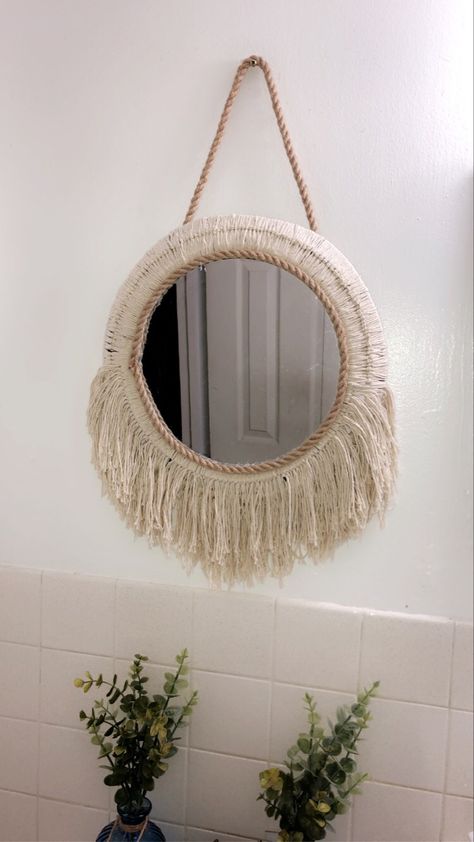 Rope Mirror Frame, Jute Rope Mirror, Jute Mirror, Mirror Unique, Diy Bohemian, Baby Doll Bed, Rope Mirror, Wet Felting Projects, Circle Mirror