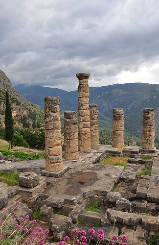 Greek Oracle, Temple Of Apollo Delphi, Ancient Greece Olympics, Delphi Greece, Temple Of Apollo, Greek Temple, Classical Antiquity, Sun God, Hades And Persephone