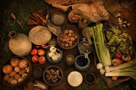 Fantasy Cooking Aesthetic, Tavern Food Medieval, Viking Dishes, Viking Feast, Tavern Food, Medieval Feast, Hobbit Food, Viking Food, Leaf Salad