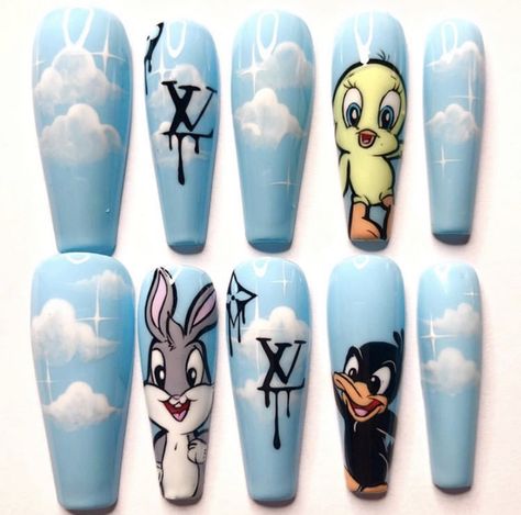 Looney Tunes Daffy Duck, Bird Nail Art, Cartoon Nail Designs, Acrylic Nail Designs Coffin, Nail Art Noel, Disney Inspired Nails, Disney Acrylic Nails, Designer Logos, Cute Pink Nails