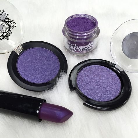 Purple Beauty Aesthetic, Helena Bertinelli, Rose Lalonde, Purple Gothic, Violet Aesthetic, Sugarpill Cosmetics, Daphne Blake, Lavender Haze, Purple Vibe