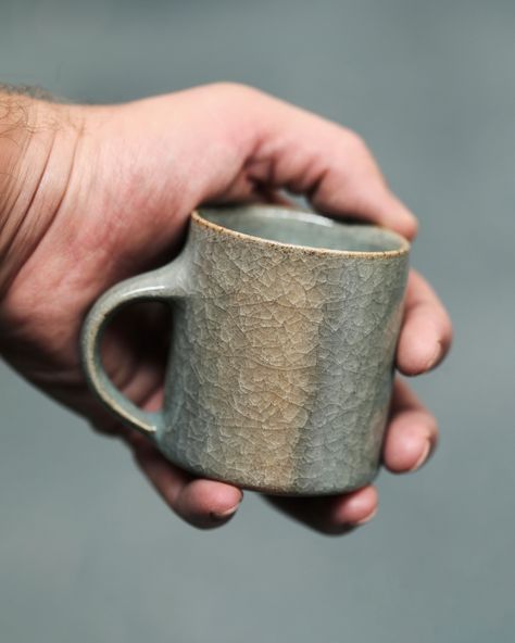 I used to hate these oxidised pots. In 2016, during my three-year apprenticeship with Lisa Hammond, (@lisahammondpottery), I eventually started getting around to making my own pots again and firing them in a small Laser gas kiln. I’d spent the previous year getting to know the workshop, the routine, how to mix Lisa’s clay and glazed and started teaching evening classes too, and with all of that now ticking away comfortably, I began firing. The kiln offered up mixed results. I’d get rather a... Florian Gadsby, Lisa Hammond, How To Mix, Previous Year, Getting To Know, Kiln, Ceramics, The World, Quick Saves