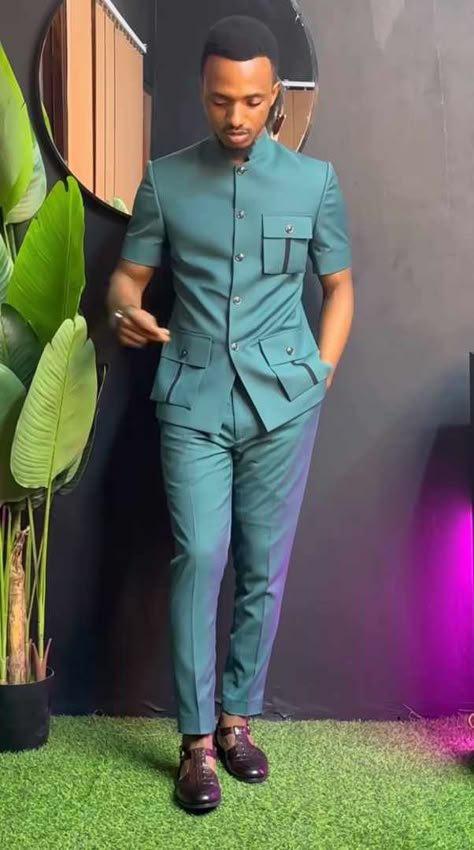 Men African Wear Styles, Gents Clothing Mens Fashion, Safari Outfit For Men, Male Senator Styles, Men Ankara Styles Outfit, African Fashion Men, Senator Designs, Senator Styles For Men, African Male Suits