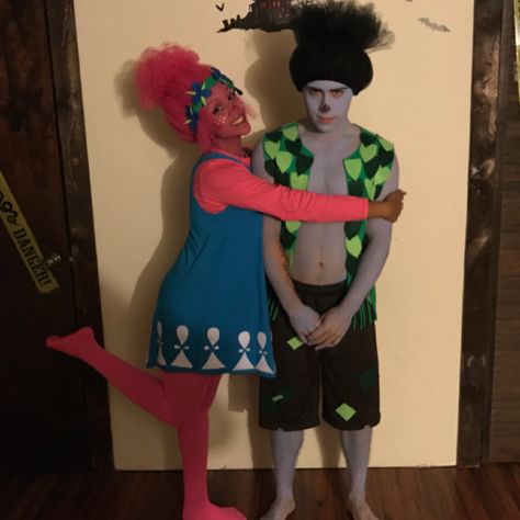 Poppy and Branch take on Halloweekend! Branch And Poppy Costumes, Poppy And Branch Costume, Poppy And Viva Costumes, Trolls Branch Costume, Poppy Halloween Costume Diy, Trolls Poppy Halloween Costume, Poppy Makeup Trolls, Poppy Halloween Costume, Princess Poppy Costume