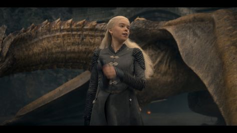 [ cap-that.com ] House of the Dragon 101 The Heirs of the Dragon > screencap archive House Of The Dragon Screencaps, Queen Rhaenyra, Rhaenyra Targaryen, House Targaryen, House Of The Dragon, Game Of Thrones Houses, House Of Dragons, Shining Star, The Heirs