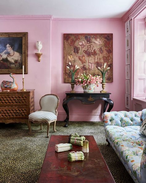 pink rooms eerdmans west village gallery house tour lower salon Pink Painted Walls, Hall Design, Pretty Decor, Pink Bedroom, West Village, Pink Room, Pink Decor, Pink Walls, Wall Color