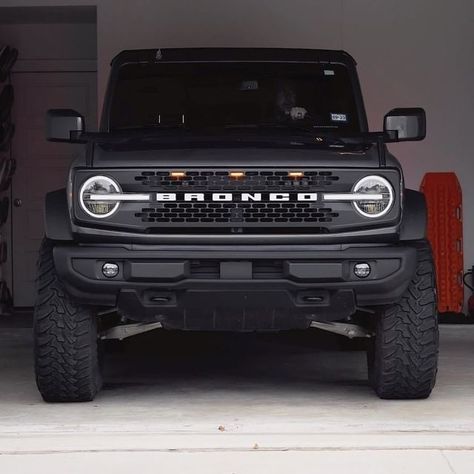 Bronco Matte Black, Bronco Mods, Bronco Aesthetic, Bronco 2022, Black Bronco, Bronco Raptor, Daily Manifestation, New Bronco, Car Sick