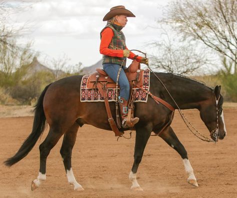 Have a Snappy Ranch Riding Spin | Horse&Rider Western Riding Clothes, Cowboy Clothes, Riding Exercises, Ranch Horses, Stock Horse, Ranch Riding, Western Horses, Horse Movies, Riding Tips