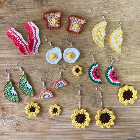 Diy Sy, Elegant Crochet, Confection Au Crochet, Crochet Jewelry Patterns, Crochet Earrings Pattern, Crochet Simple, Fun Crochet Projects, Crochet Diy, Diy Crochet Projects