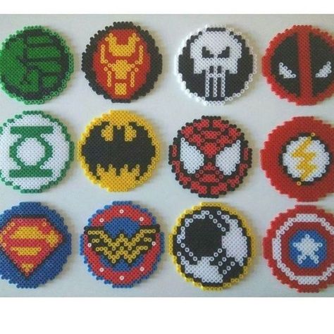 Hamma Beads Ideas, Easy Perler Bead Patterns, Melty Bead Patterns, Pearl Beads Pattern, Easy Perler Beads Ideas, Skins Minecraft, Hama Beads Design, Perler Bead Templates, Perler Bead Crafts