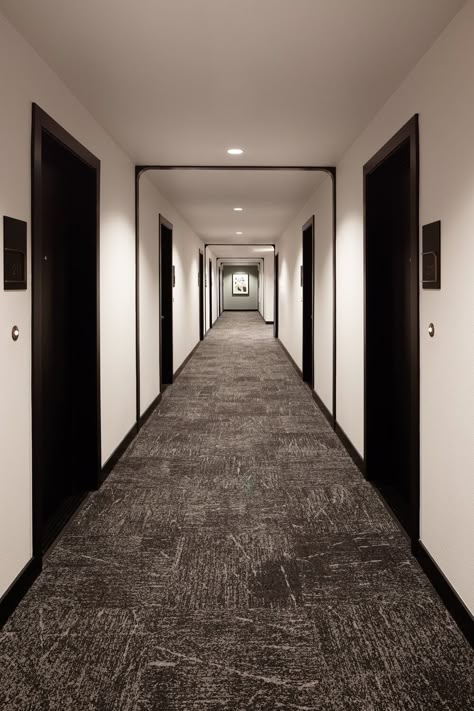 Lobby Design Apartment, Residential Lobby Interior, Apartment Corridor Design, Apartment Building Hallway, Hotel Corridor Design, Apartment Corridor, Corridor Decoration, Hotel Corridor, Hotel Ideas