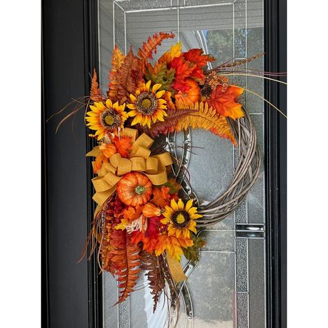 The "Harvest Fall Grapevine Wreath With Sunflowers, Leaves, And Pumpkins" Is A Decorative Wreath Designed To Celebrate The Autumn Season. Design: This Wreath Features A Grapevine Base, Which Adds A Rustic And Natural Touch To The Design. It Is Adorned With Various Fall Elements, Including Vibrant Sunflowers, Colorful Leaves, And Charming Pumpkins. These Elements Are Carefully Arranged To Create An Attractive And Festive Display. Size: 24 Inches In Diameter Depth 7 Inches Elegant Gold Bow: To Add Fall Elements, Fall Grapevine Wreath, Fall Mesh Wreaths, Candle Table Decorations, Fall Grapevine Wreaths, Fall Crafts Diy, Pumpkin Colors, Bunny Wreath, Thanksgiving Wreaths