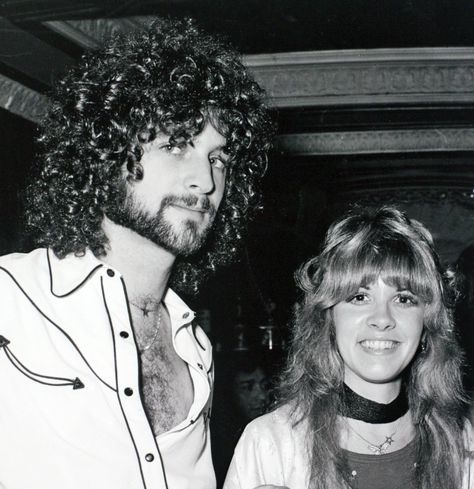 Fleetwood Mac Costume, Lindsay Buckingham, Stevie And Lindsey, Rumours Album, Stevie Nicks Lindsey Buckingham, Christine Mcvie, Frozen Love, Buckingham Nicks, The White Witch