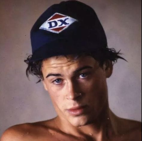 Rob Lowe 80s, Outsiders Sodapop, The Outsiders Sodapop, Sodapop Curtis, The Outsiders Cast, Outsiders Movie, The Outsiders Greasers, 80s Actors, 90s Actors